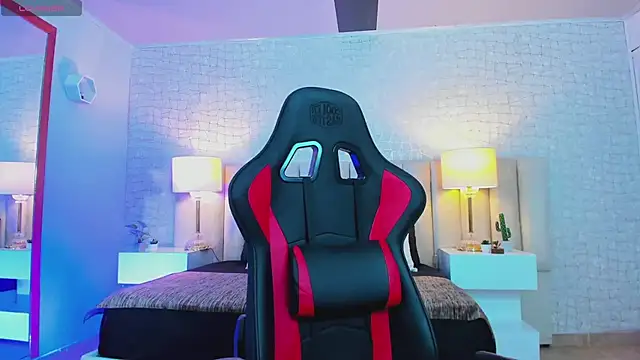 Snapshot of sara_parker069 chatting on 01-29-25, 01:27 sara parker069 online show from 01-29-25, 01:27