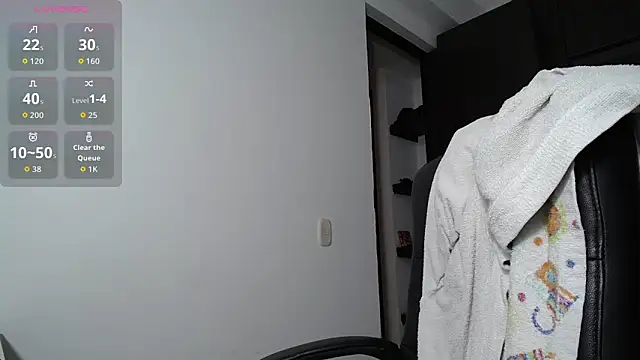 venelope1 online show from 04-18-26, 02:37