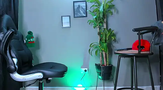 Damian 022 online show from 12-06-24, 03:44