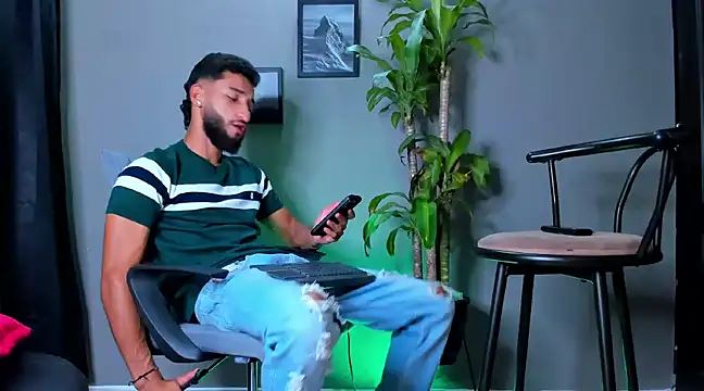 Damian 022 online show from 01-11-25, 04:38