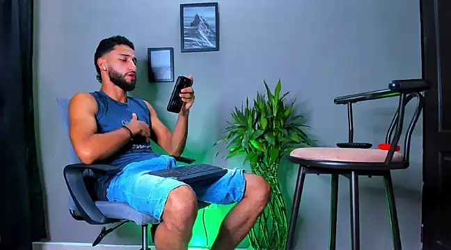 Damian 022 online show from 03-14-25, 09:54