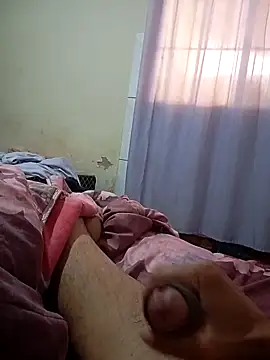 Snapshot of viciadoemsexo10 chatting on 10-21-25, 01:01 viciadoemsexo10 online show from 10-21-25, 01:01