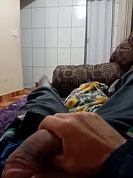 Snapshot of viciadoemsexo10 chatting on 10-29-25, 02:19 viciadoemsexo10 online show from 10-29-25, 02:19