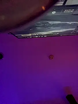 Snapshot of thatdude9_9_9 chatting on 12-03-24, 06:15 thatdude9 9 9 online show from 12-03-24, 06:15