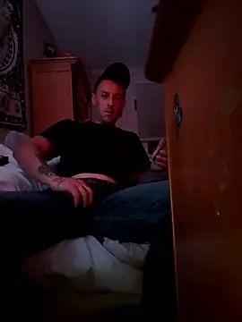 Snapshot of thatdude9_9_9 chatting on 10-11-25, 07:29 thatdude9 9 9 online show from 10-11-25, 07:29