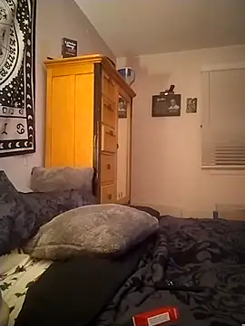 Snapshot of thatdude9_9_9 chatting on 11-15-25, 08:22 thatdude9 9 9 online show from 11-15-25, 08:22