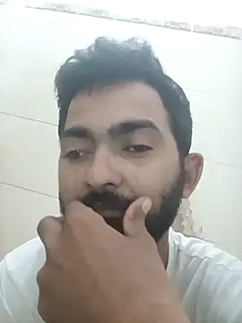 Snapshot of sagarghai07 chatting on 09-29-25, 12:27 sagarghai07 online show from 09-29-25, 12:27