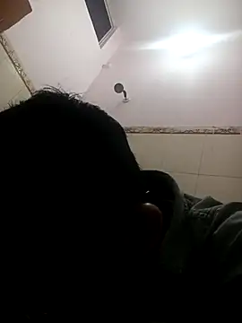 Snapshot of sagarghai07 chatting on 10-29-25, 06:59 sagarghai07 online show from 10-29-25, 06:59