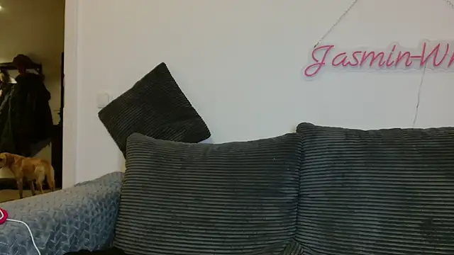 Jasmin-White online show from 05-23-26, 11:53