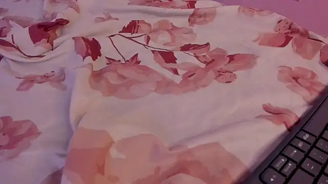 Alejita699 online show from 01-08-26, 12:07