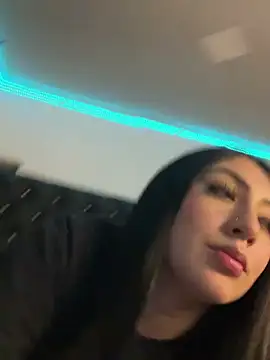 KittyRous online show from 03-21-25, 08:39