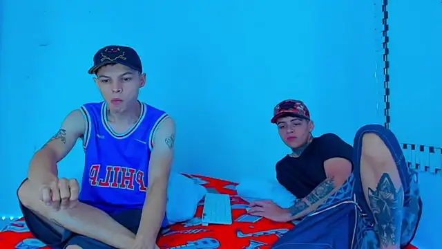 HOT boy2025 online show from 01-09-25, 04:39