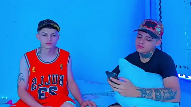 HOT boy2025 online show from 01-22-25, 09:21