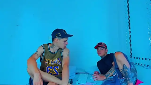 HOT boy2025 online show from 01-31-25, 02:39