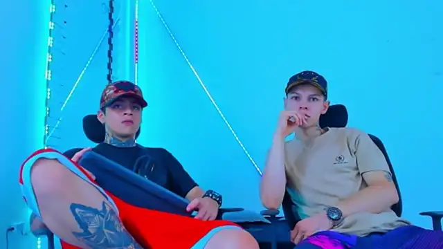 HOT boy2025 online show from 10-24-25, 04:09