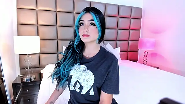 AnnyHizzle online show from 02-02-25, 09:34