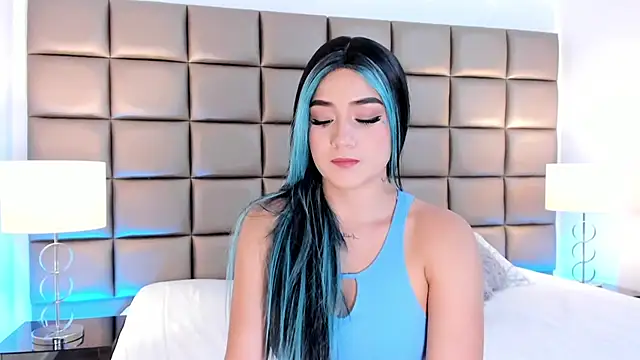 AnnyHizzle online show from 02-26-25, 09:27