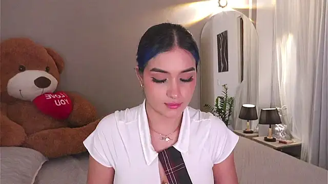 AnnyHizzle online show from 11-02-25, 05:10