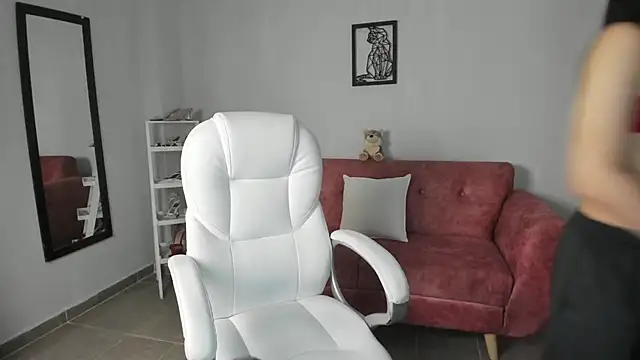 Alice23jones online show from 10-03-25, 04:15