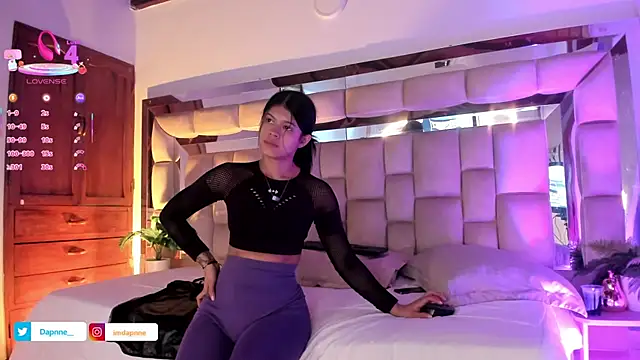 Dapnne  online show from 10-02-25, 12:56