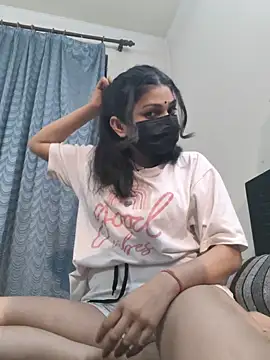 Snapshot of Sonam-378 chatting on 02-04-25, 05:55 Sonam-378 online show from 02-04-25, 05:55