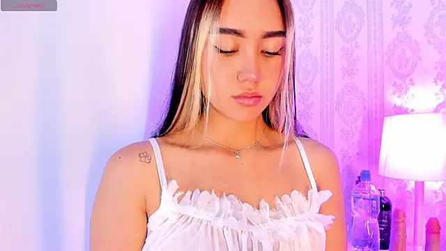 liaa 18 online show from 11-15-25, 03:04