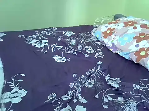 Snapshot of naughtycate_ chatting on 10-19-25, 11:55 naughtycate online show from 10-19-25, 11:55