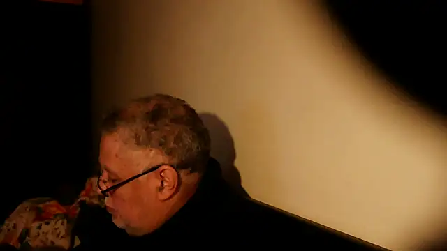 100Tauros online show from 03-07-25, 07:16