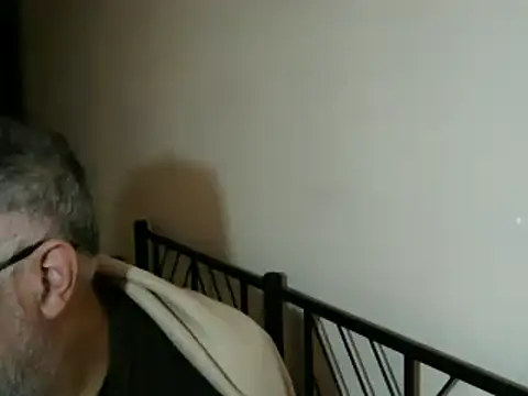 100Tauros online show from 11-14-25, 02:27