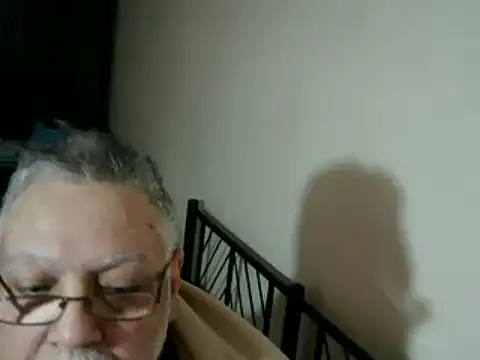 100Tauros online show from 11-23-25, 12:49