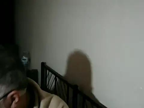 100Tauros online show from 11-30-25, 03:38