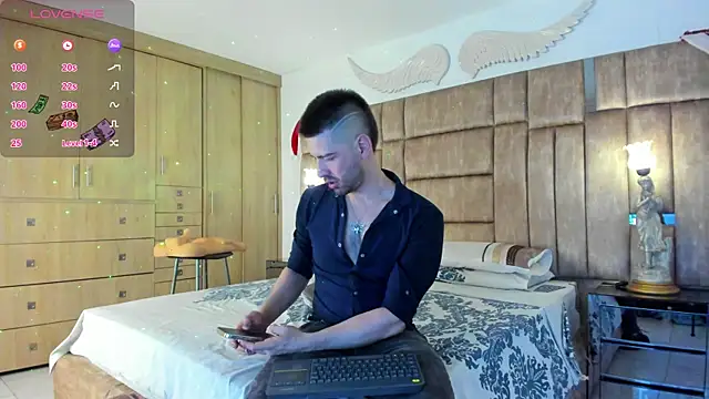 petterwilly1 online show from 12-31-24, 07:18