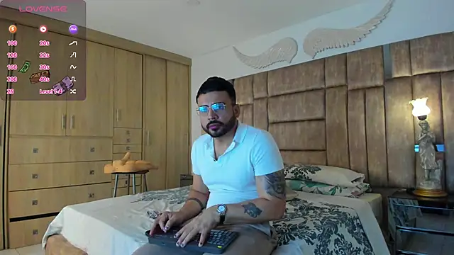 petterwilly1 online show from 02-10-25, 06:35