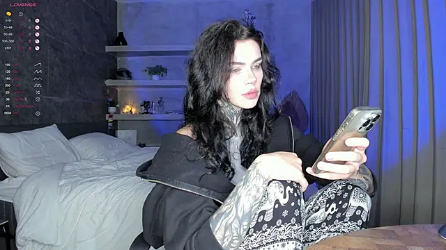 uwuxxxeva online show from 01-18-26, 08:12