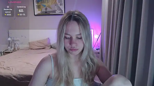 Snapshot of annabel8 chatting on 12-06-24, 07:45 annabel8 online show from 12-06-24, 07:45