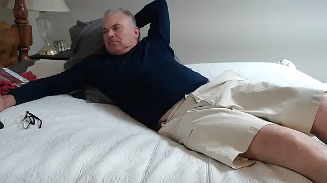 Snapshot of JaySloan chatting on 12-31-24, 07:29 JaySloan online show from 12-31-24, 07:29