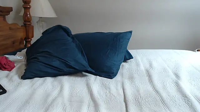 Snapshot of JaySloan chatting on 02-24-25, 04:36 JaySloan online show from 02-24-25, 04:36