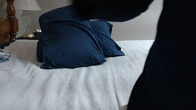 Snapshot of JaySloan chatting on 03-02-25, 03:59 JaySloan online show from 03-02-25, 03:59