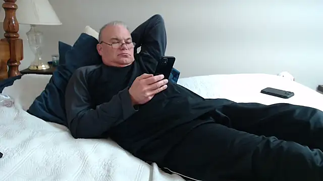 Snapshot of JaySloan chatting on 03-03-25, 02:59 JaySloan online show from 03-03-25, 02:59