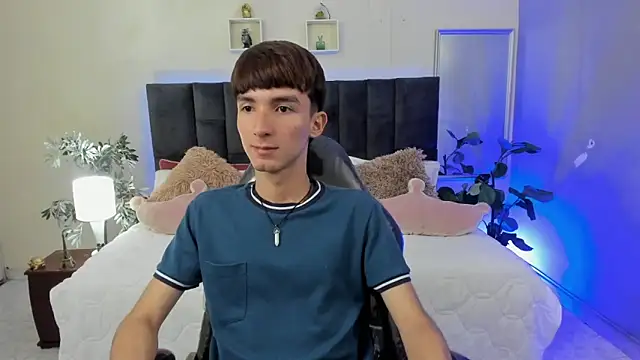Snapshot of Jake_evans chatting on 05-15-26, 02:02 Jake evans online show from 05-15-26, 02:02