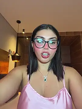 Snapshot of zui_lu chatting on 01-07-26, 01:08 zui lu online show from 01-07-26, 01:08