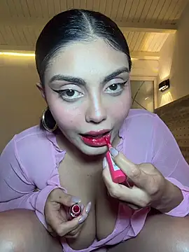 Snapshot of zui_lu chatting on 02-18-26, 01:45 zui lu online show from 02-18-26, 01:45