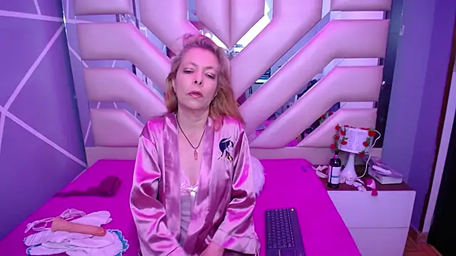 sophia ny online show from 02-20-25, 10:37