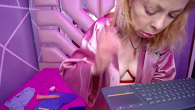 sophia ny online show from 02-22-25, 09:48