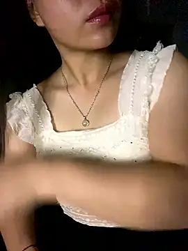 T tina92 online show from 01-10-26, 11:45