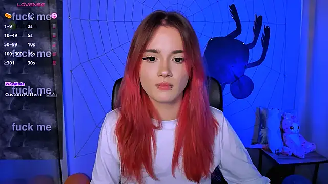 liana kisses online show from 10-28-25, 07:49