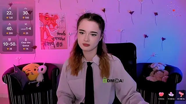 liana kisses online show from 02-16-26, 08:05