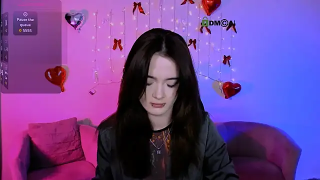 liana kisses online show from 03-31-26, 07:03