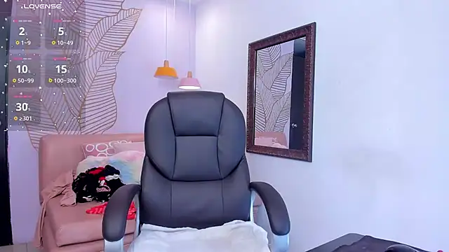 BarbaraKnox  online show from 03-12-25, 12:20