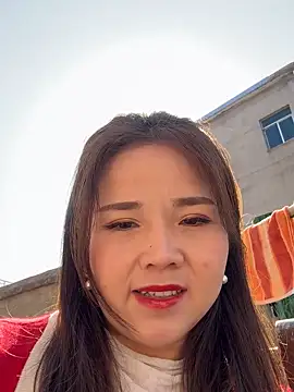 Efangfang online show from 01-20-25, 03:59